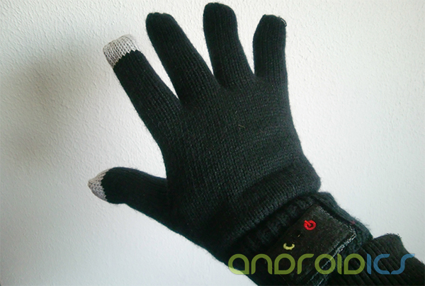 Muvit-Bluetooth-Talking-Glove-3