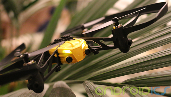 Review-Parrot-Airborne-Cargo-Drone