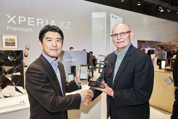 Sony-Xperia-XZ-Premium-award-MWC-2017