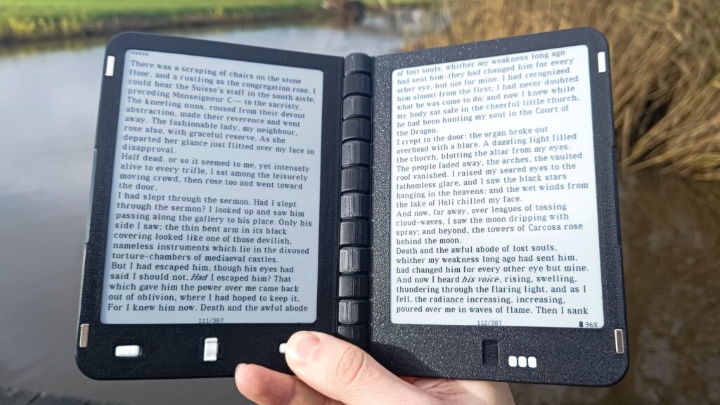 Diptyx E-Reader