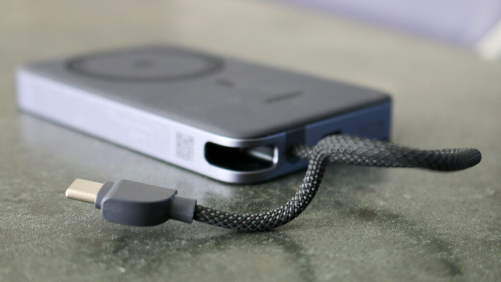 UGREEN MagFlow Air Qi2 USB C